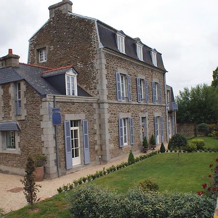 Hotel La Gougeonnais La Richardais Exteriér fotografie